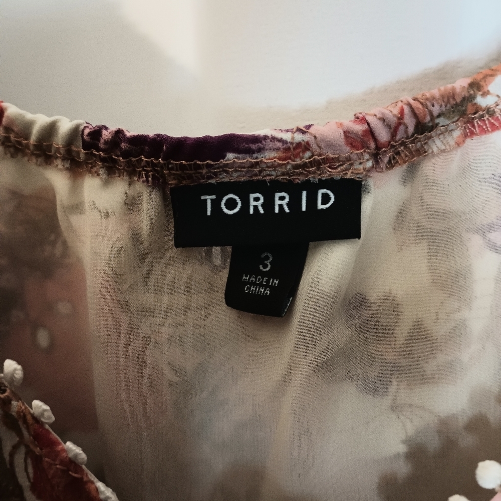 Torrid Milkmaid Top 3X Smocked Puff Sleeve Embroidered Cottage Peasant Boho - Picture 10 of 15